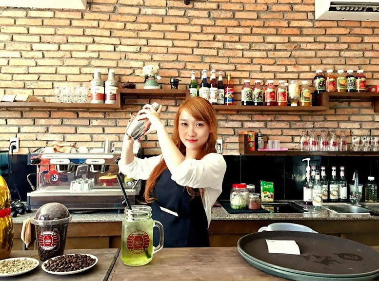 Đội ngũ Sakana Coffee